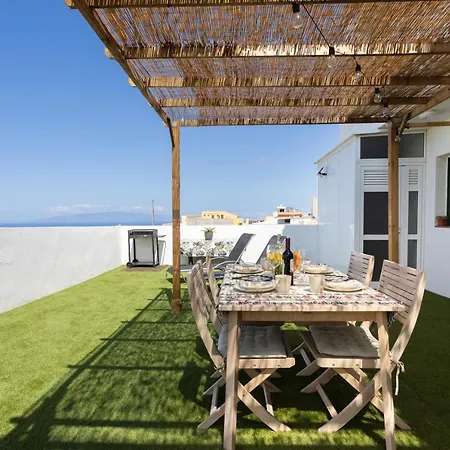 Apartmán Acogedor Con Vistas Al Mar En *